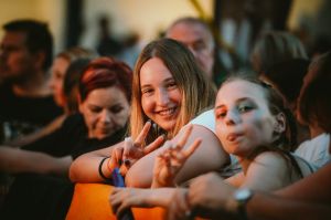 Fantasztikus hangulatban zárult a Kecskeméti Hírös Agóra 5. Street Food Street Art és Borsétánya, ahol több ezren kapcsolódtak ki Kecskemét Főterén