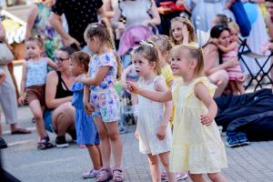 Fantasztikus hangulatban zárult a Kecskeméti Hírös Agóra 5. Street Food Street Art és Borsétánya, ahol több ezren kapcsolódtak ki Kecskemét Főterén